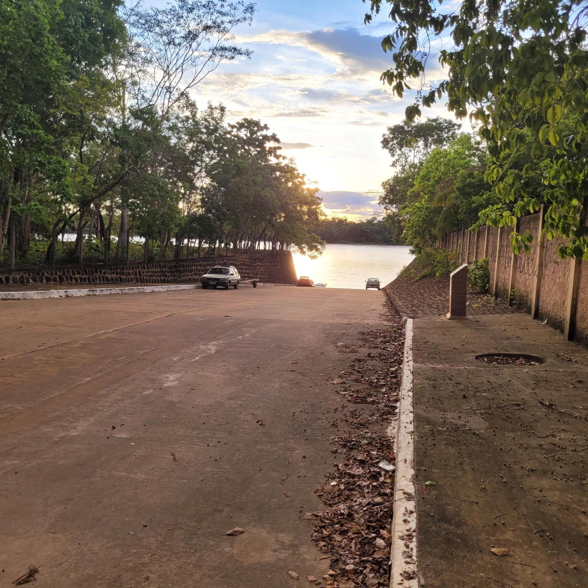 Paraiso De Aruana - Rio Araguaia - Imovel Recem Construido!! Novissimo!!!! A Piscina E Aquecida!!! Eksteriør billede